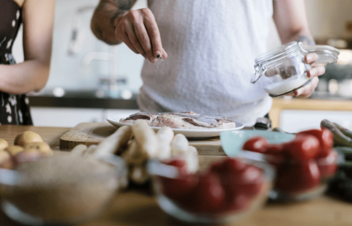 甲狀腺結節飲食,甲狀腺結節飲食基本原則,飲食禁忌,有助於散結食物,飲食注意事項